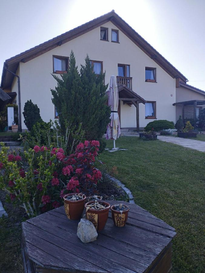Apartmany Audy Mníšek pod Brdy Екстериор снимка